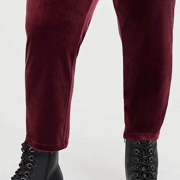 Torrid Tapered Pull On Pant - Stretch Velvet Wine 2X - Picture 6 of 6